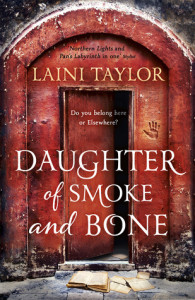 Review: Daughter of Smoke & Bone, Laini Taylor